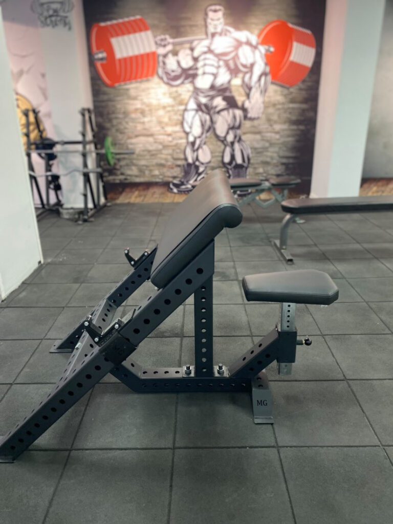 Scott Curl Bench